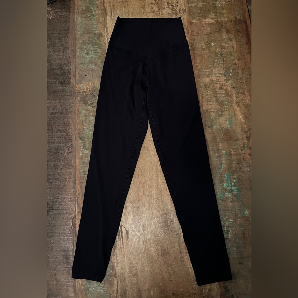 Aerie Black Hi-Rise 7/8 Leggings. Size S. Like new condition.